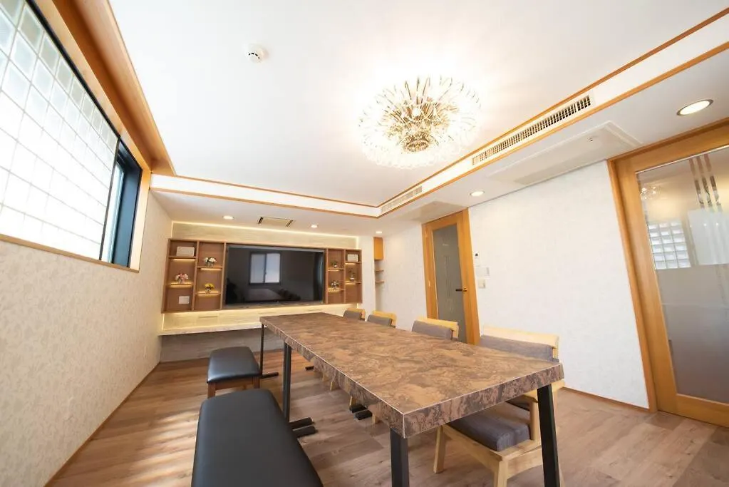 Villa La3 Hotel 新宿三階建て一軒家（屋内エレベーター付き) Tokyo