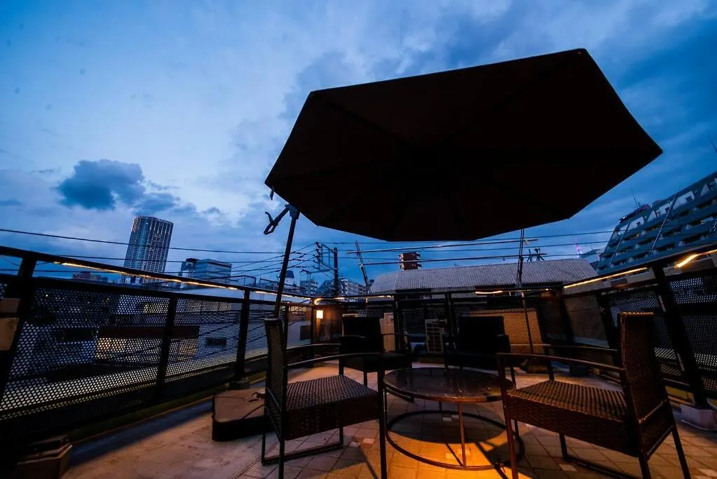 La3 Hotel 新宿三階建て一軒家（屋内エレベーター付き) Tokyo